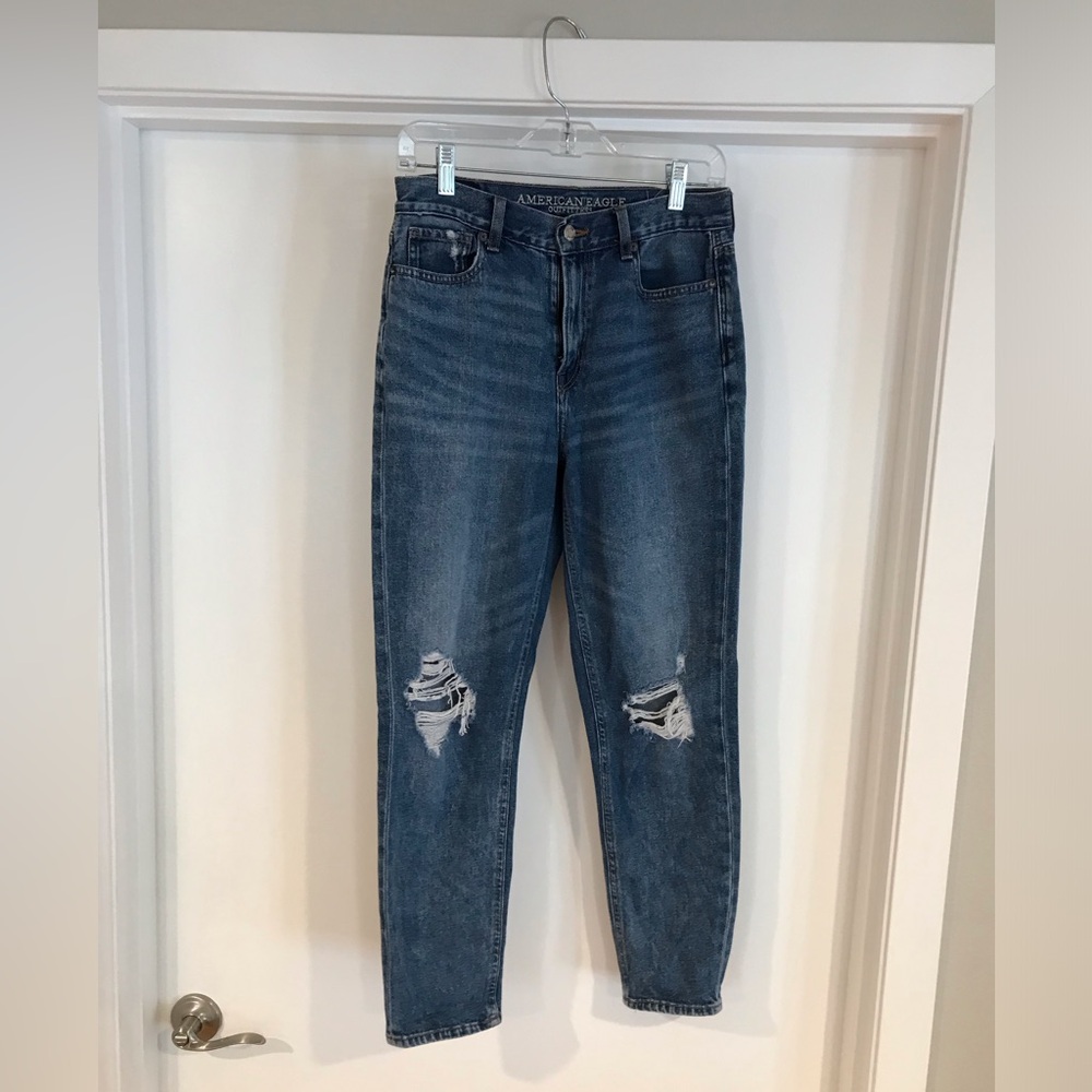 American Eagle Outfitters “Mom” Jeans